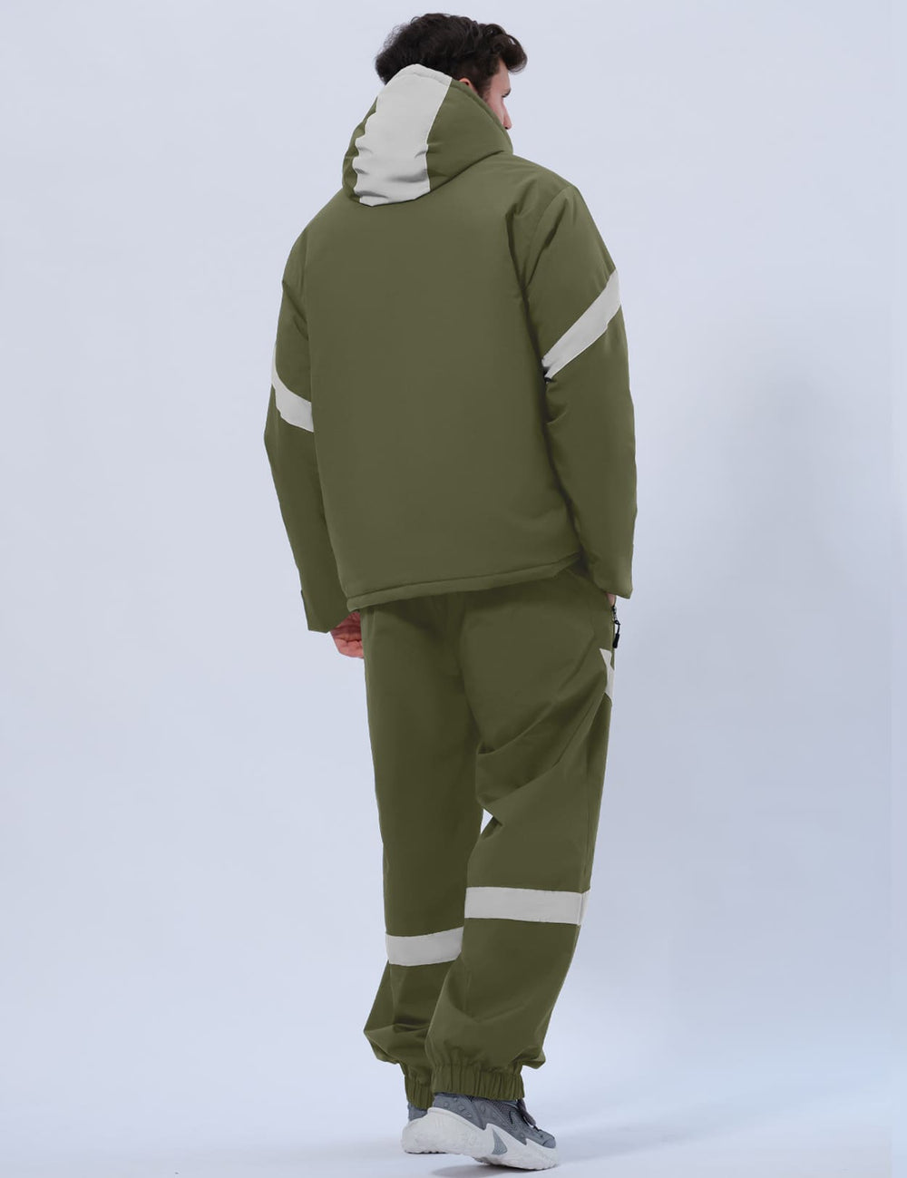 GEMYSE Men's Ski Suit Waterproof Snow Suit Winter snowboard Jacket and Pants Set Hooded ski outfits with Reflective Trim