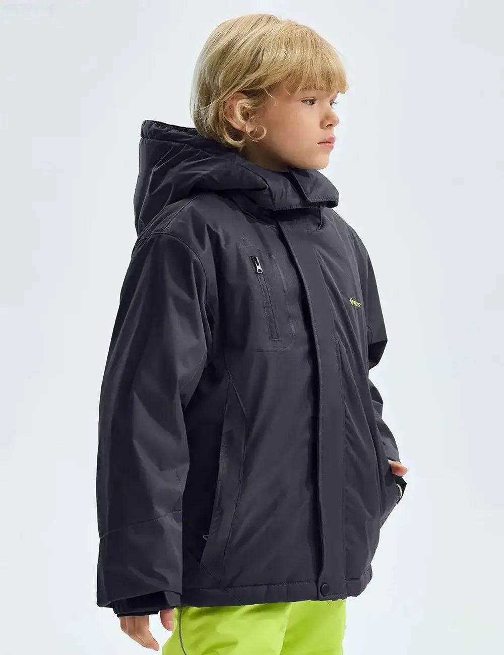 Stylish ski jacket for boys