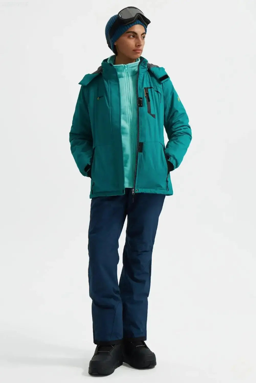 Elevate Your Ski Style with GEMYSE’s Premier Women’s Jackets